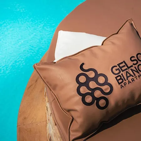 Gelso Bianco Boutique Campofelice Di Roccella
